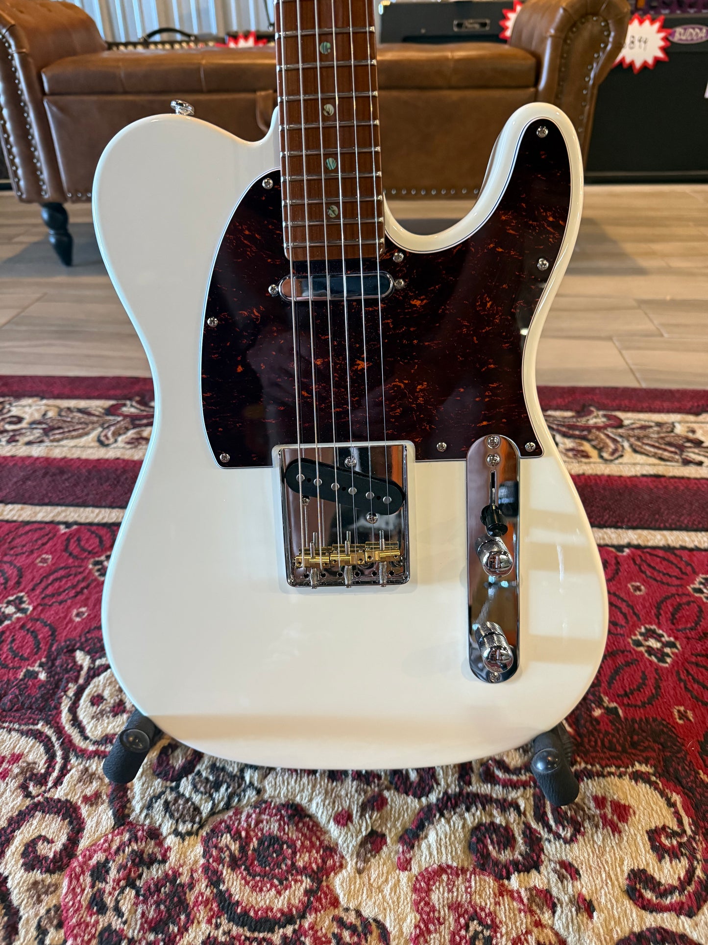 2024 Sire Larry Carlton T7 Antique White w/gig bag