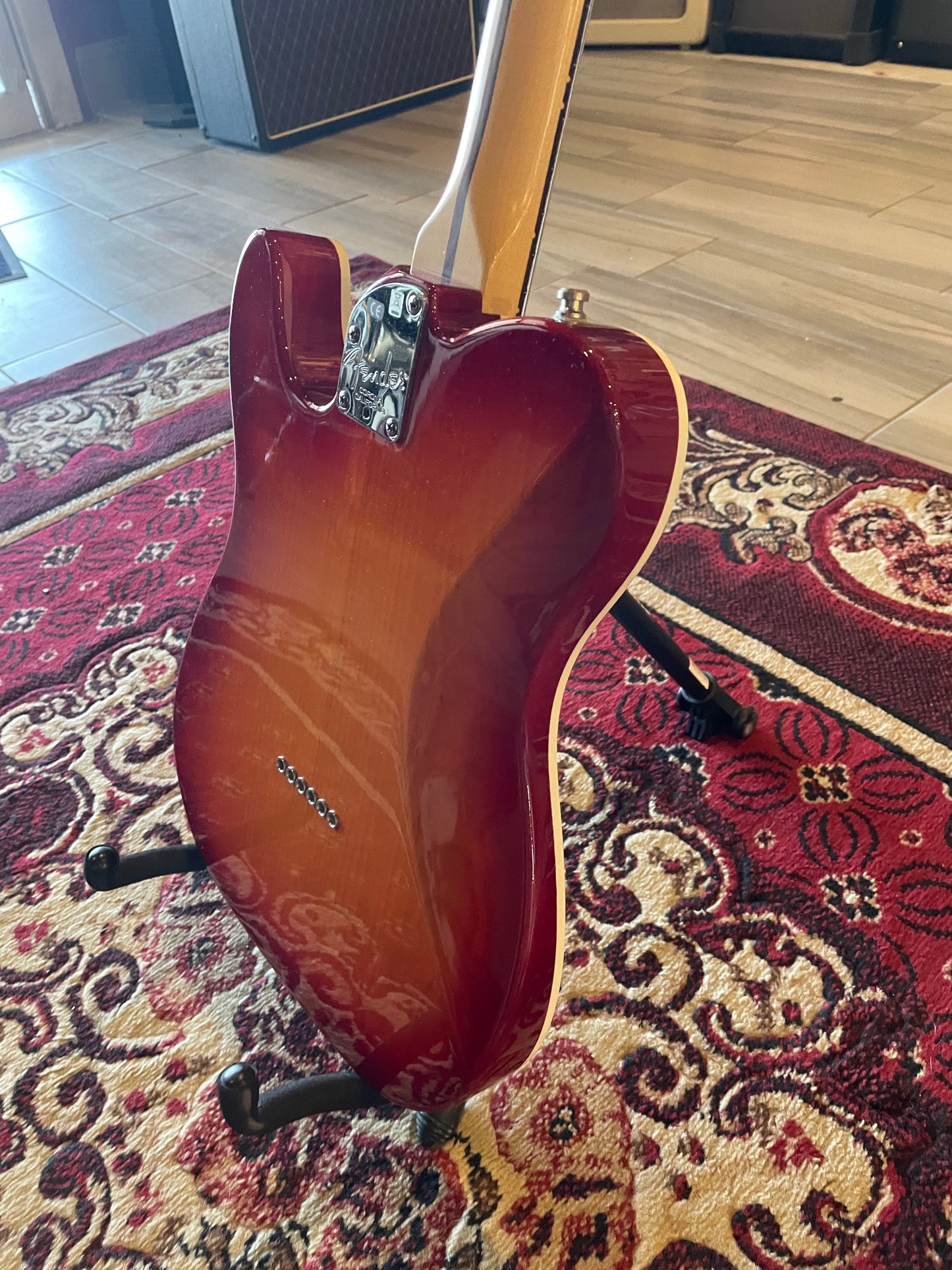 Fender 2015 American Deluxe Telecaster, Rosewood Fingerboard, Aged Cherry Burst