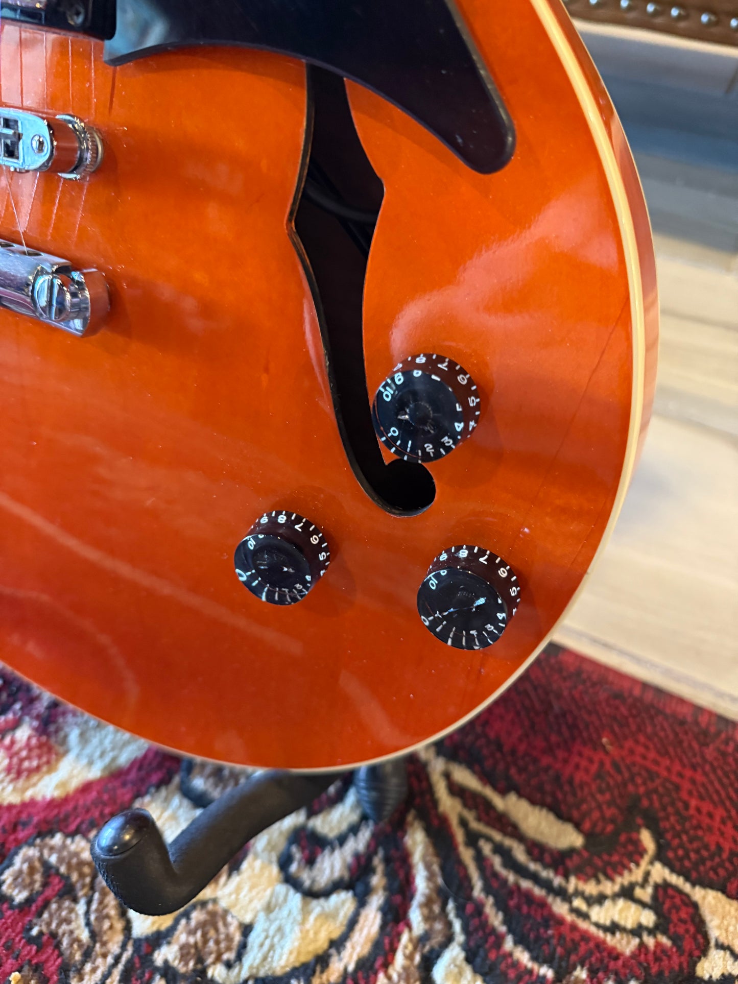 1997 Gibson Chet Atkins Tennessean w/OHSC