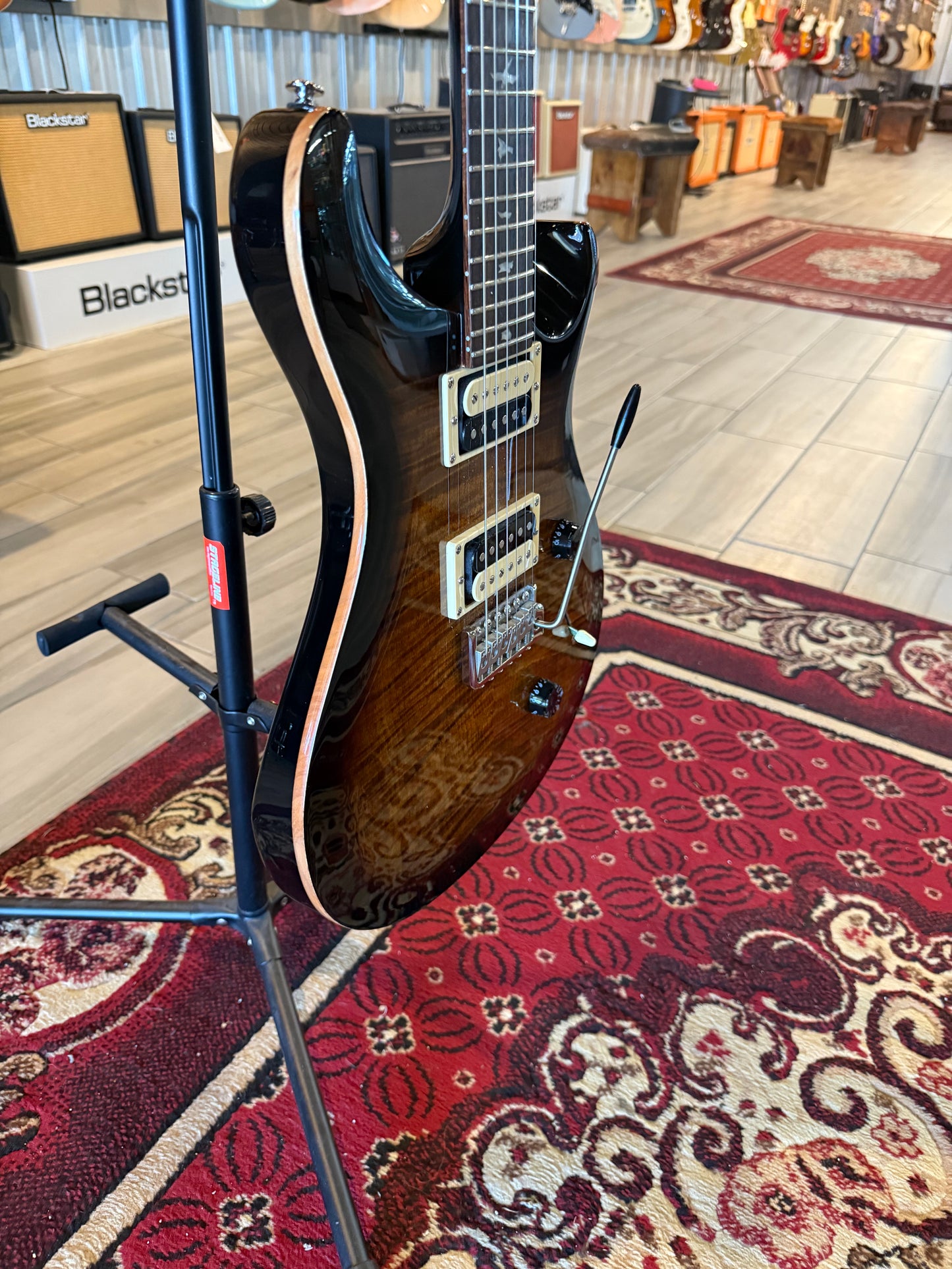 2021 PRS SE Custom 24 Black Gold Burst w/Orig Gig Bag (USED)
