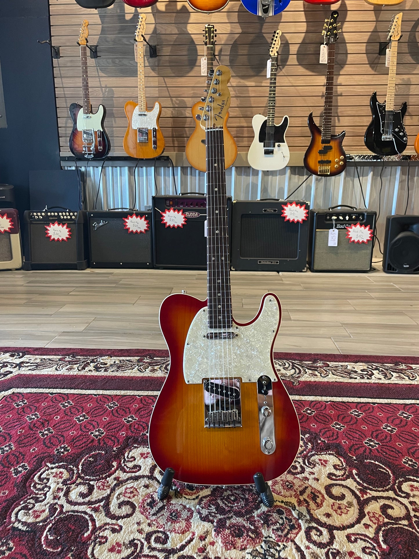 Fender 2015 American Deluxe Telecaster, Rosewood Fingerboard, Aged Cherry Burst
