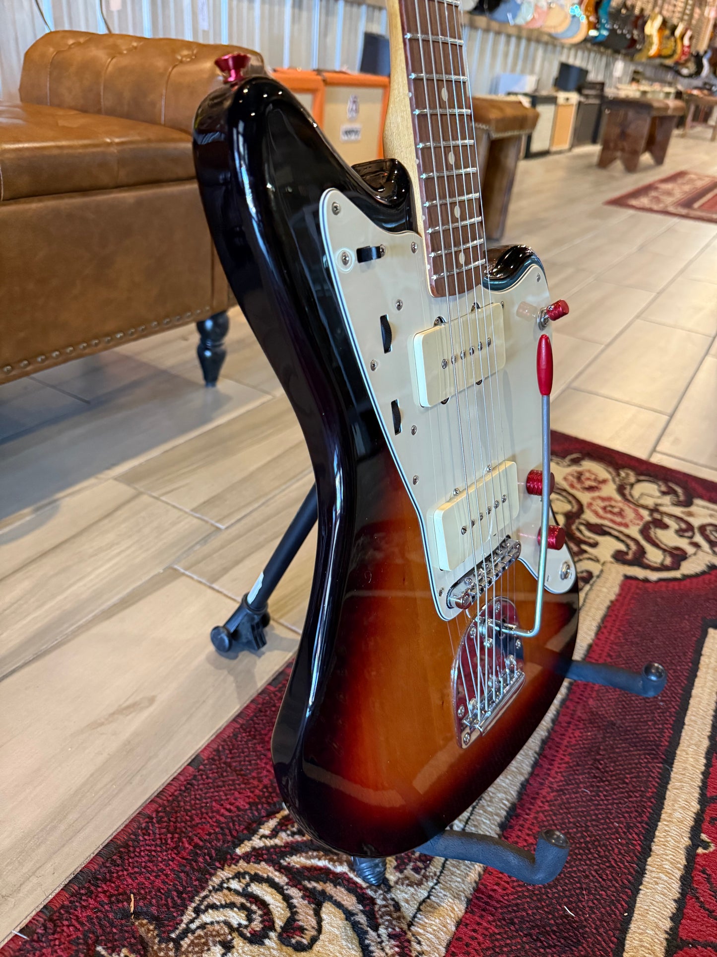 Fender Classic Player Jazzmaster Special, 2019 Pau Ferro Fingerboard, 3-Color Sunburst