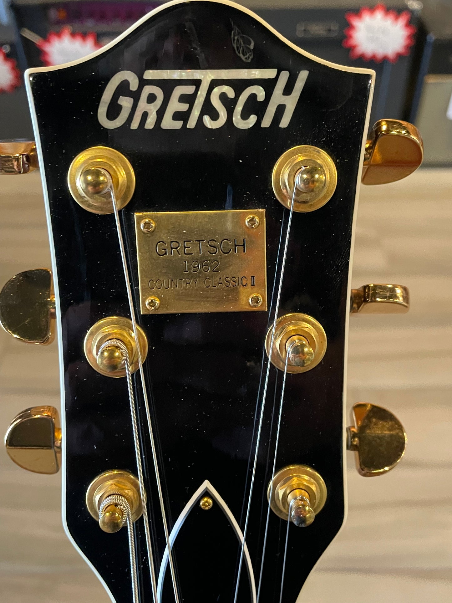 Gretsch G6122-1962 Country Classic II (Chet Atkins Country Gentleman) 2002 USED