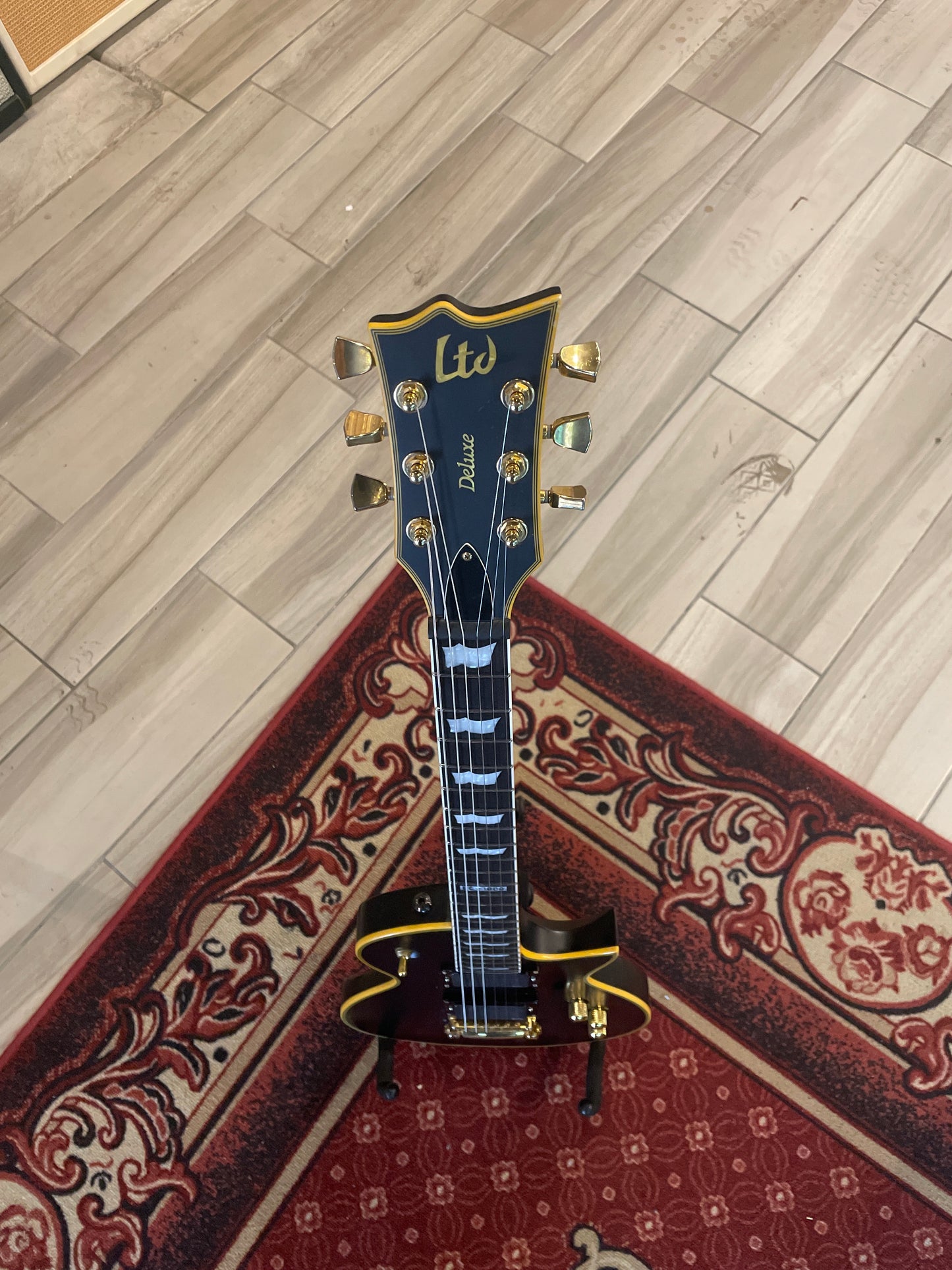ESP LTD EC-1000 Deluxe Series Electric Guitar, Vintage Black, with EMG Pickups