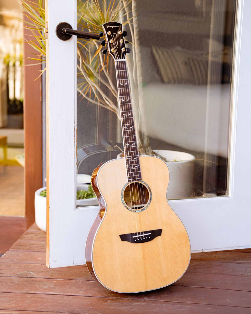 Orangewood Guitars Brooklyn Acoustic Guitar