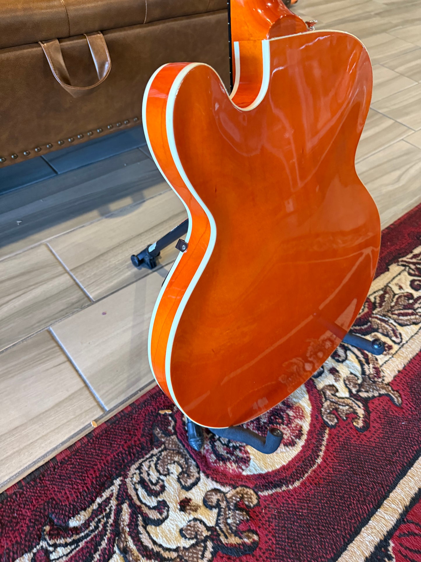 1997 Gibson Chet Atkins Tennessean w/OHSC