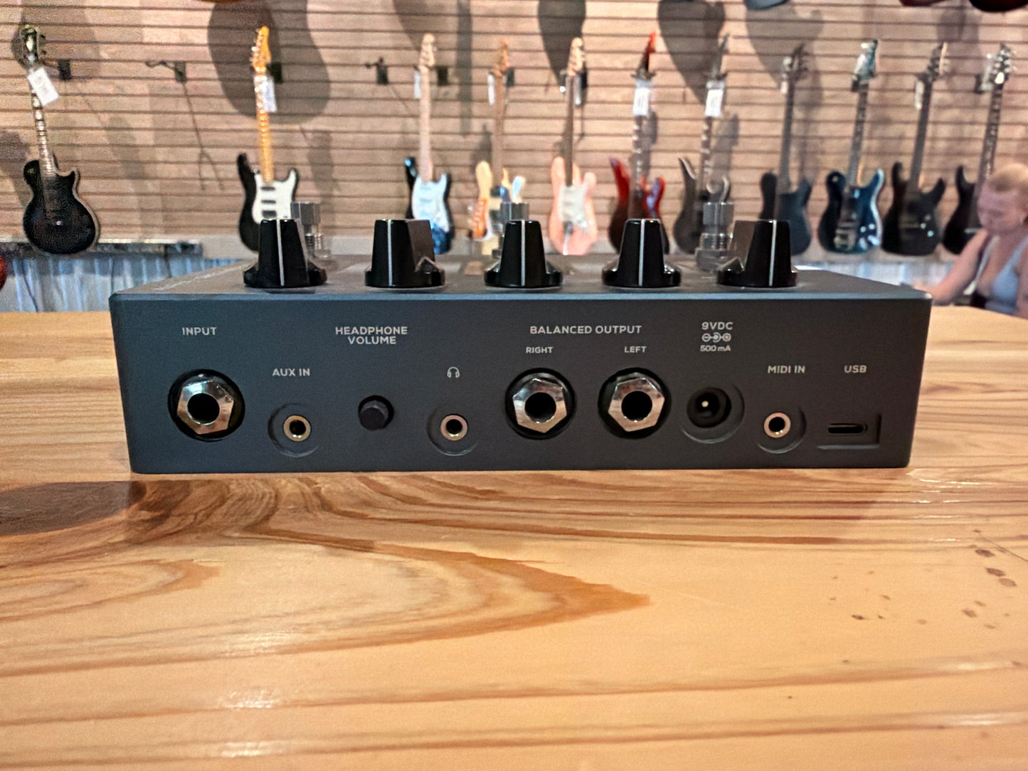 Darkglass Alpha·Omega Φoton Ultra Bass Preamp (USED)