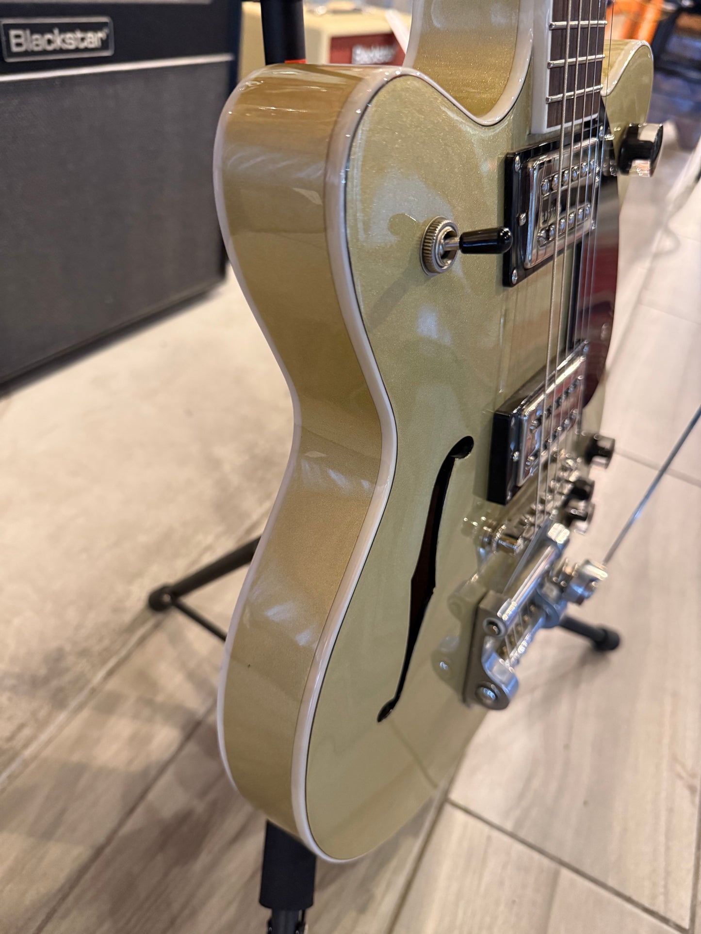 Gretsch G2655T Streamliner Center Block Jr. with Rosewood Fretboard, Bigsby (USED)