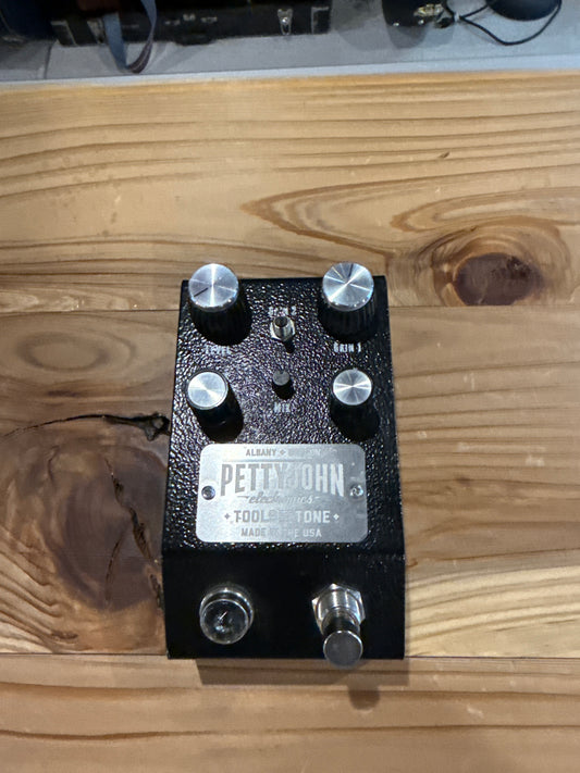 Pettyjohn Electronics Foundry Series Fuze Fuzz