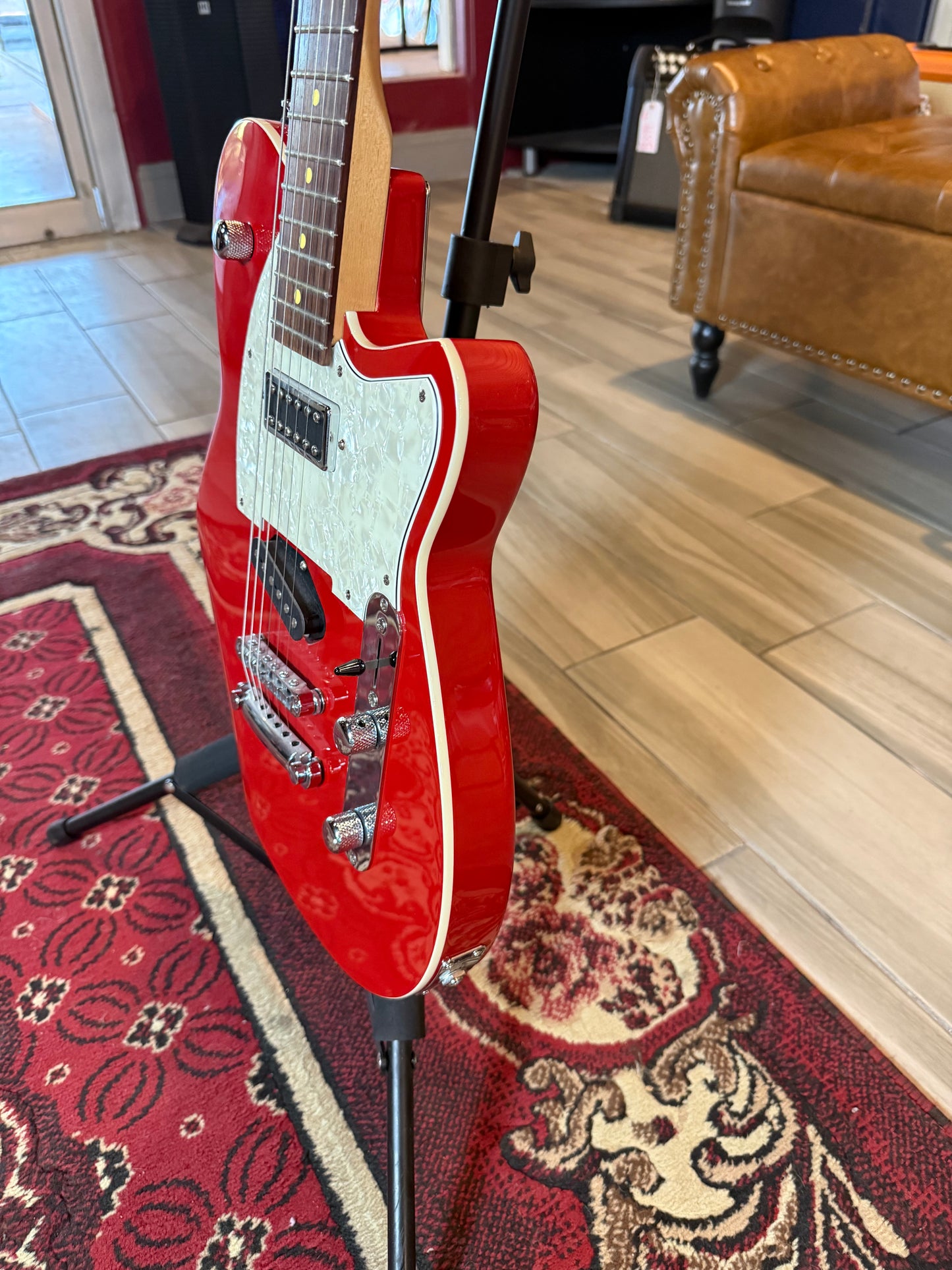 Reverend - Buckshot - Party Red (Store Demo)