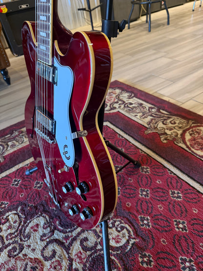 2021 Epiphone Riviera Electric Guitar with Hard Shell Case (USED)