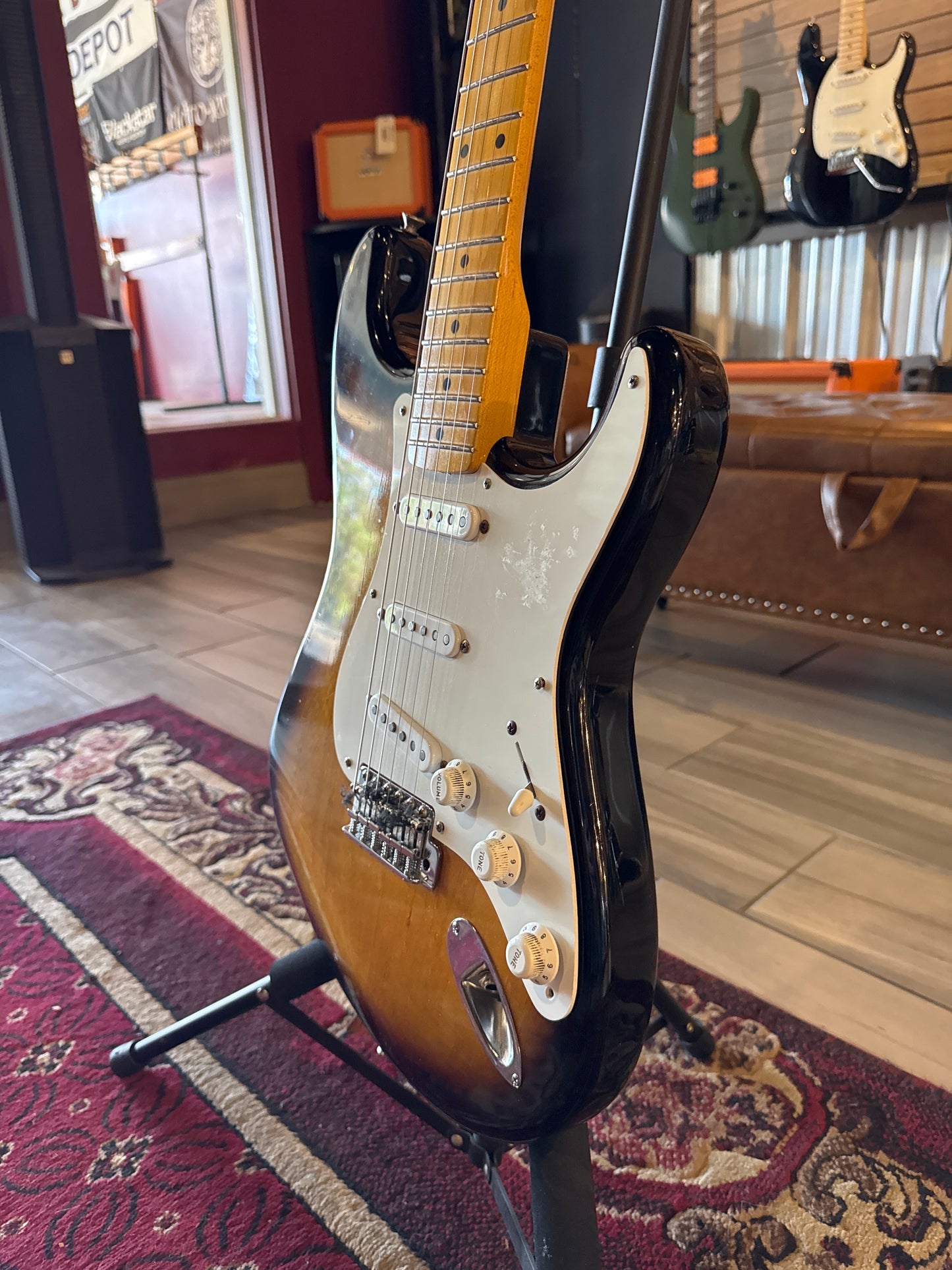 2004 Fender Vintage Reissue ST54 1954 Stratocaster w/OHSC "Made in Japan" (USED)