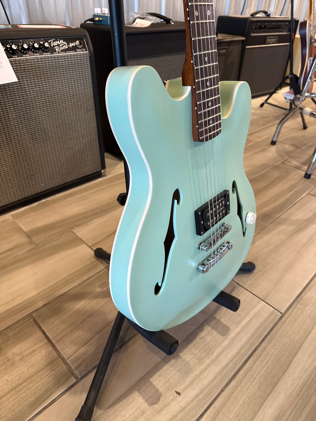 Fender Tom DeLonge Starcaster Surf Green w/OHSC