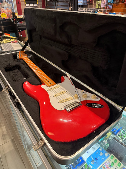 FENDER 1999 50'S CLASSIC SERIES STRATOCASTER CUSTOM FIESTA RED