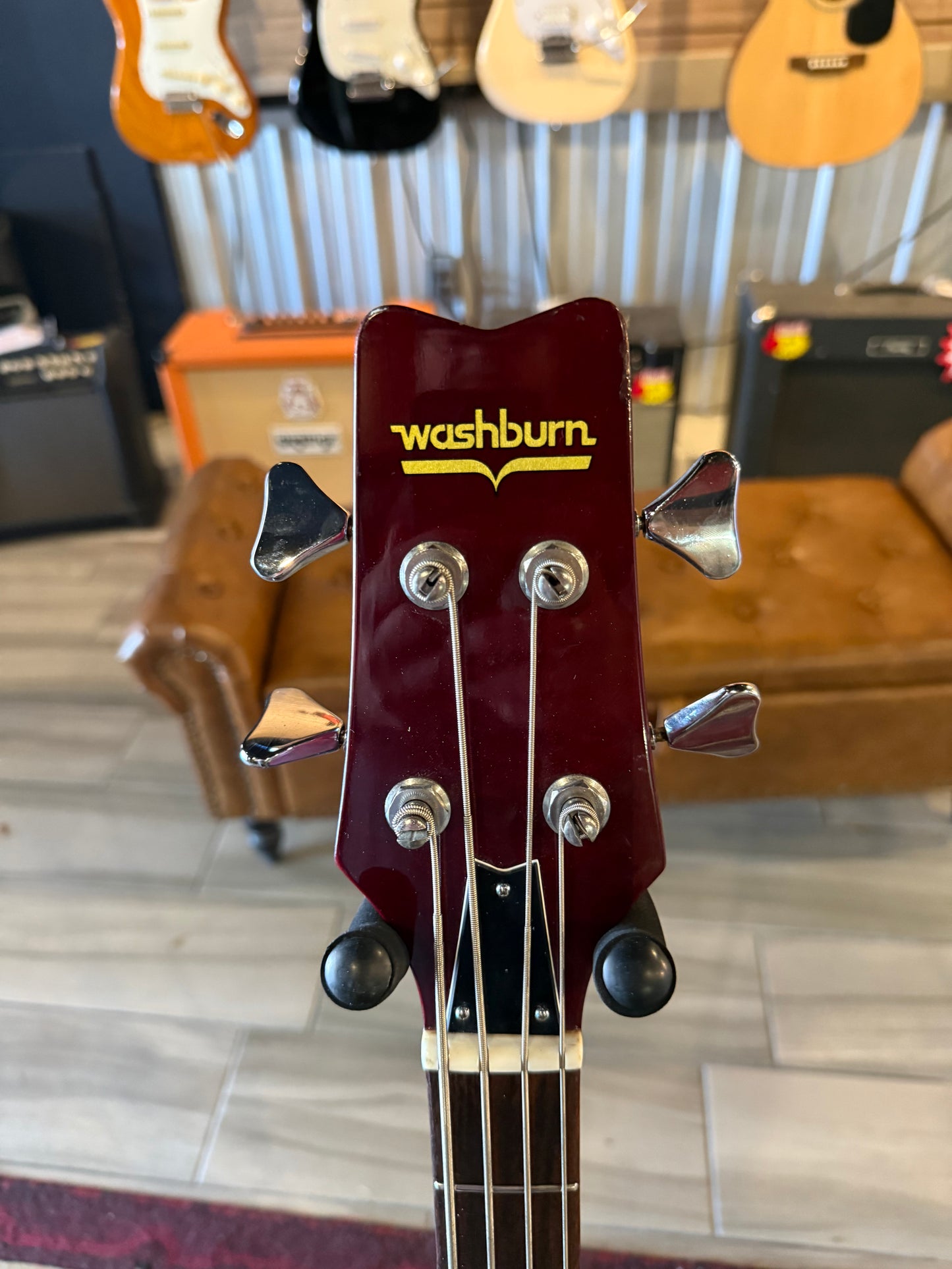 Washburn 1980 SB4R Wing Series Scavenger 4-String Electric Bass Guitar w/Gig Bag (USED)