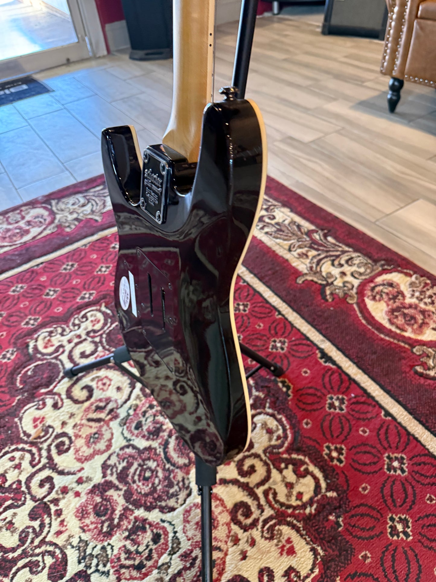 Schecter Omen Extreme-6 FR (Store Demo)