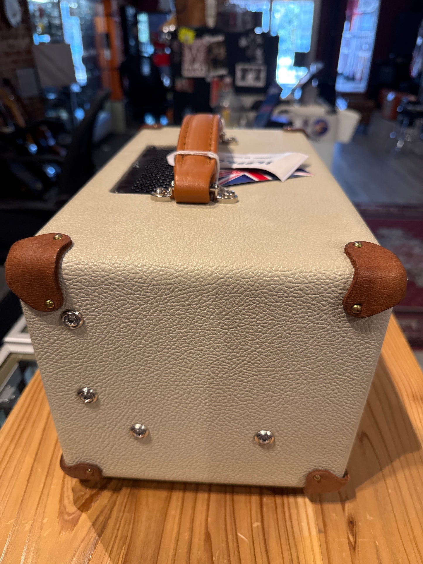 Victory Amps The Duchess V40 MkI  Compact Sleeve (STORE DEMO)