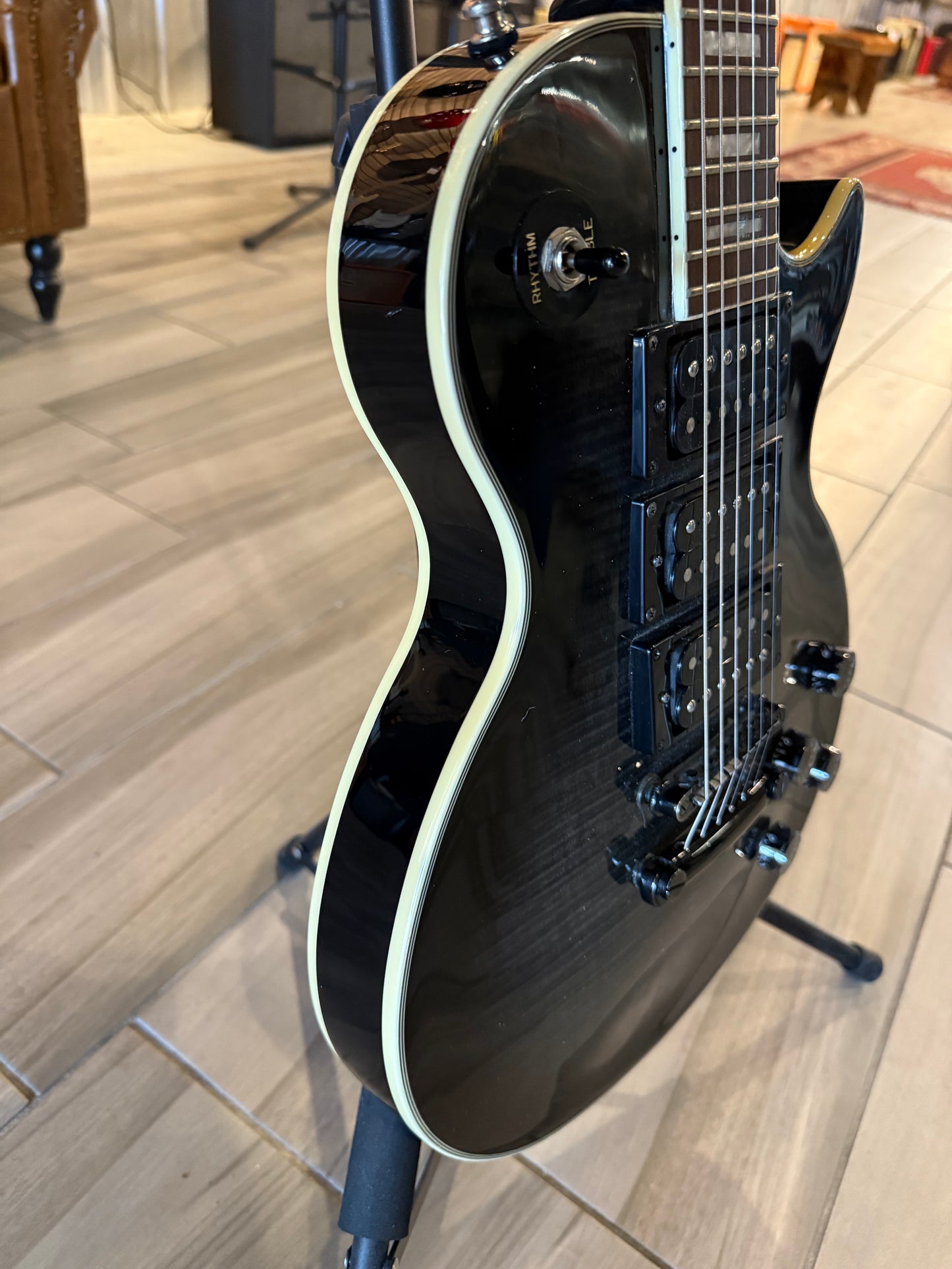 Epiphone  2005 Les Paul Custom 3 Plus w/HSC