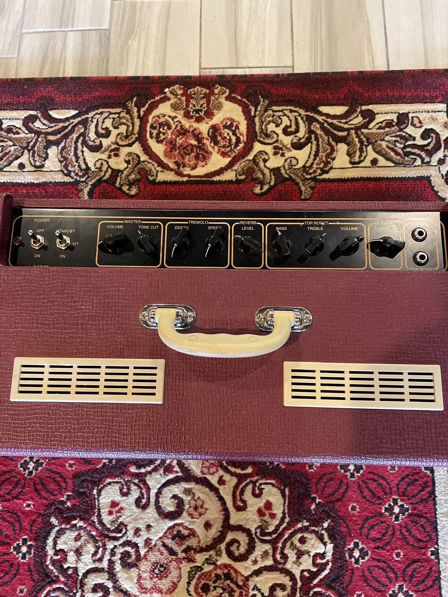 [RENTAL] Vox AC15C1-TV Limited Edition 2-Channel 15-Watt 1x12" Guitar Combo (USED)