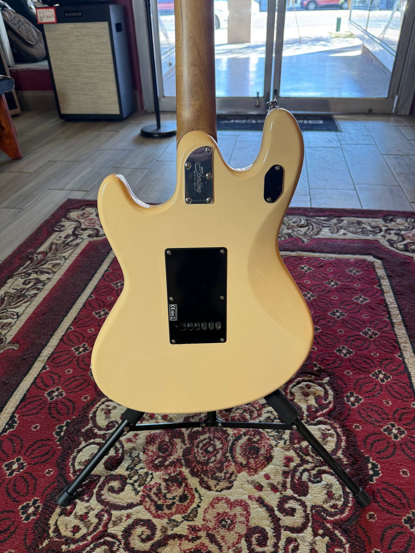 Sterling - Stingray SR50 - Buttermilk  (Store Demo)