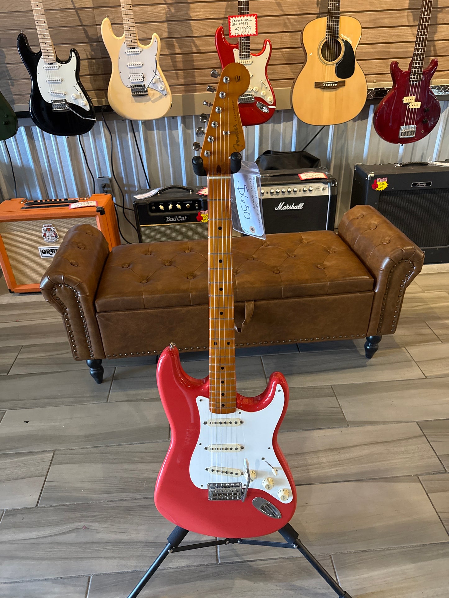 FENDER 1999 50'S CLASSIC SERIES STRATOCASTER CUSTOM FIESTA RED