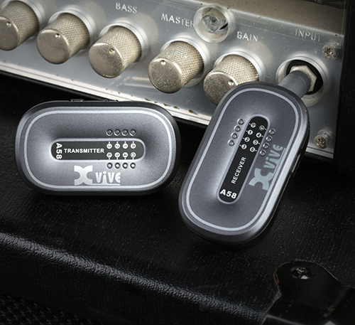 Xvive AC58 Guitar Wireless System & Charging Case