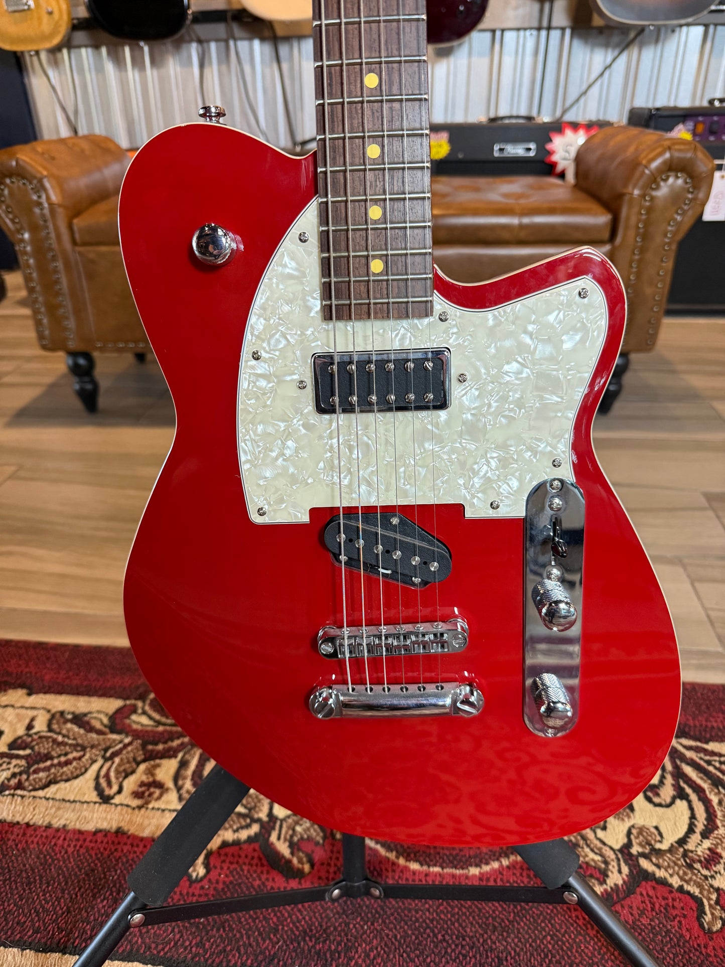 Reverend - Buckshot - Party Red (Store Demo)