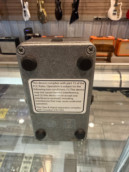 Electro-Harmonix Freeze Sound Retainer