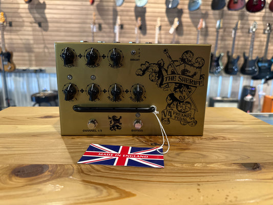 Victory Amps-The Sheriff Valve Preamp Pedal