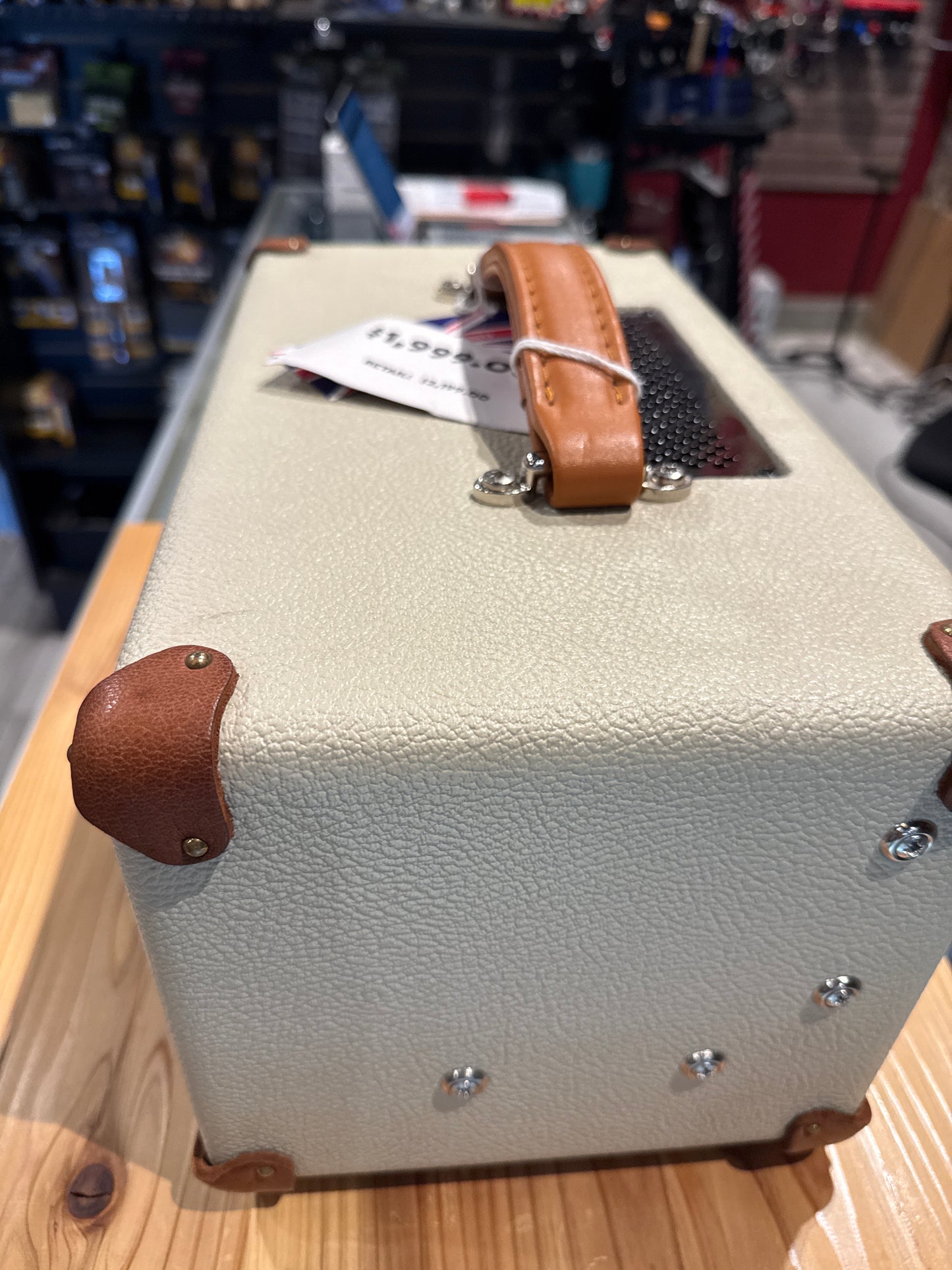 Victory Amps The Duchess V40 MkI  Compact Sleeve (STORE DEMO)
