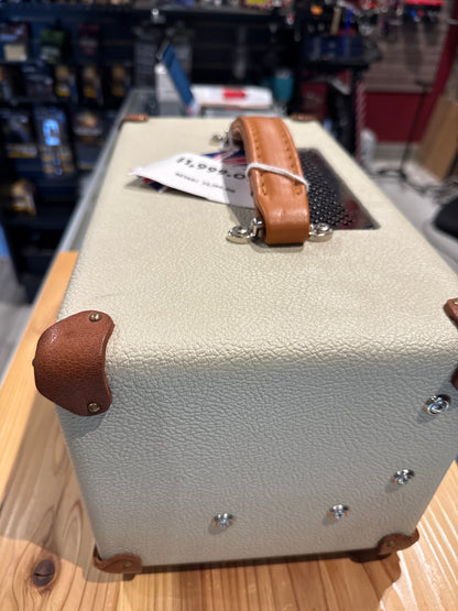 Victory Amps The Duchess V40 MkI  Compact Sleeve (STORE DEMO)