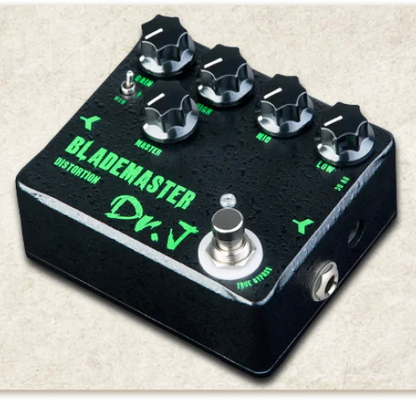 Dr. J D58 Blademaster Distortion Pedal