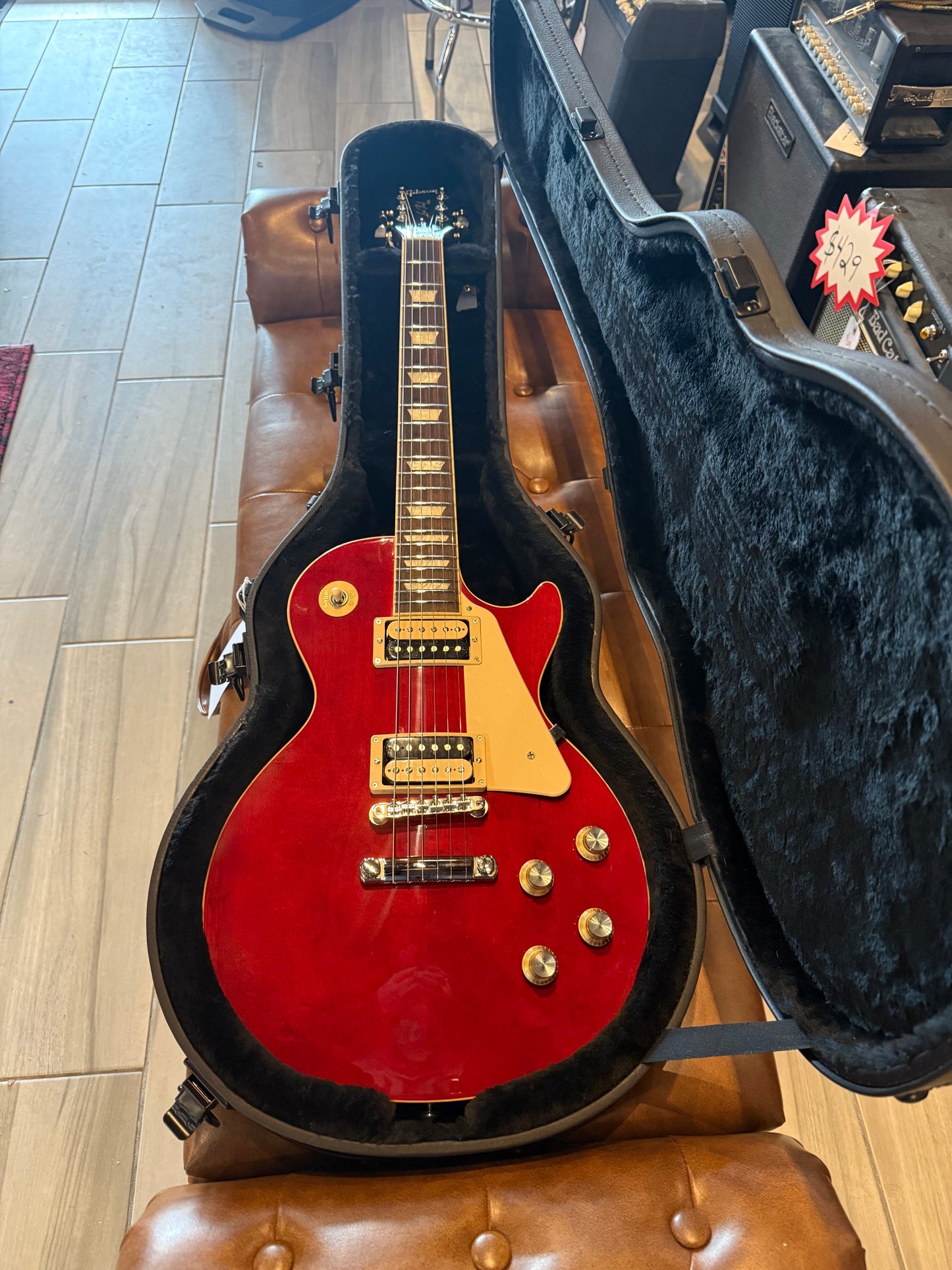 2022 Gibson Les Paul Classic Translucent Cherry w/OHSC
