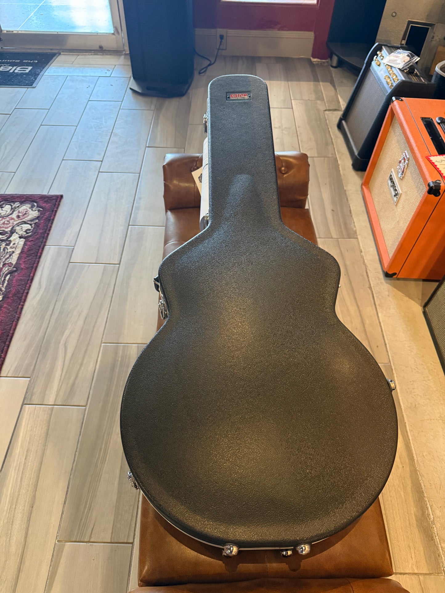 2021 Epiphone Riviera Electric Guitar with Hard Shell Case (USED)