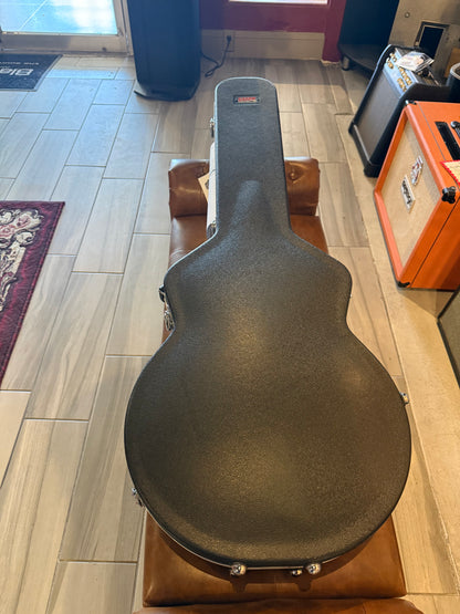 2021 Epiphone Riviera Electric Guitar with Hard Shell Case (USED)