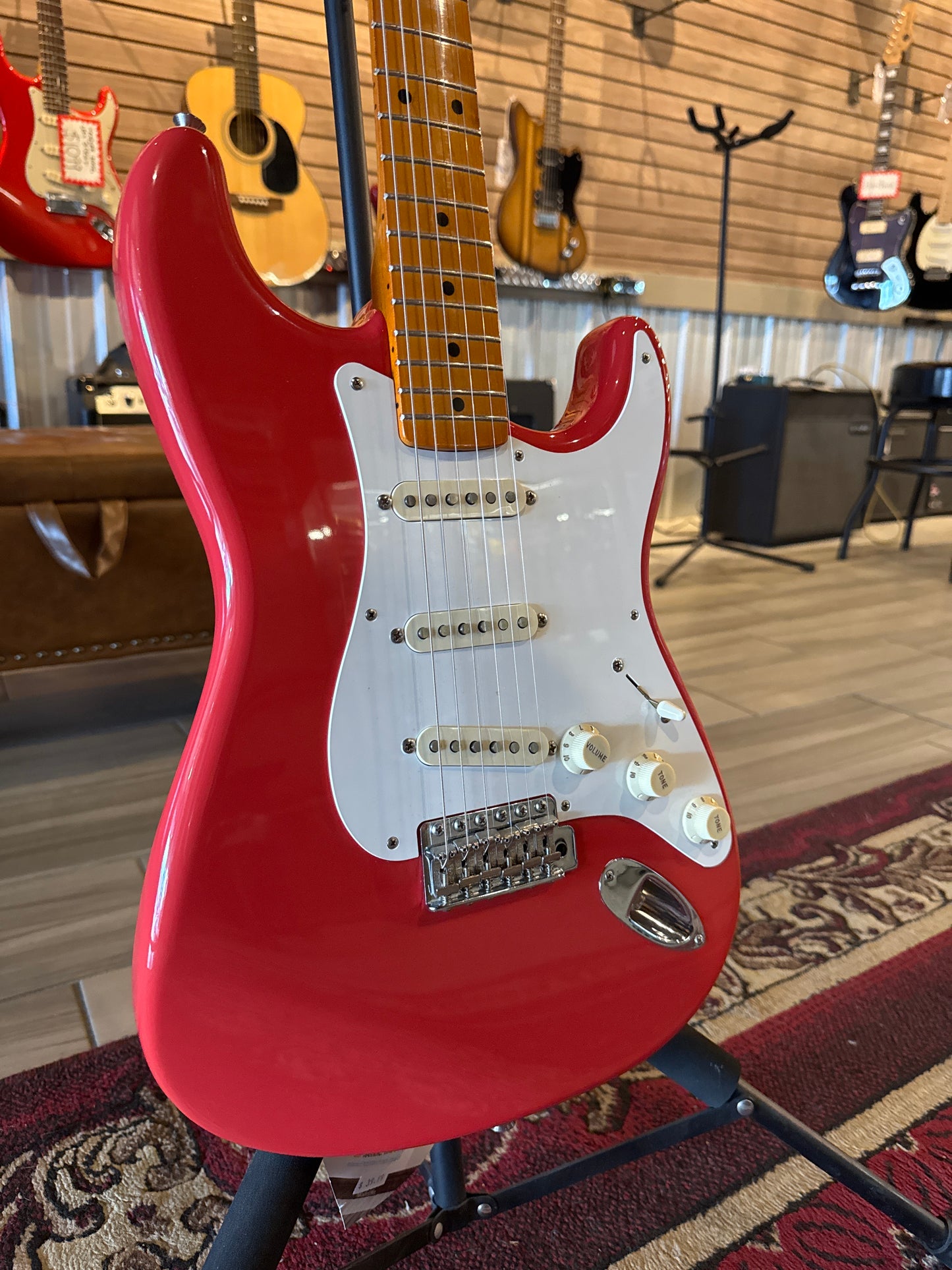 FENDER 1999 50'S CLASSIC SERIES STRATOCASTER CUSTOM FIESTA RED