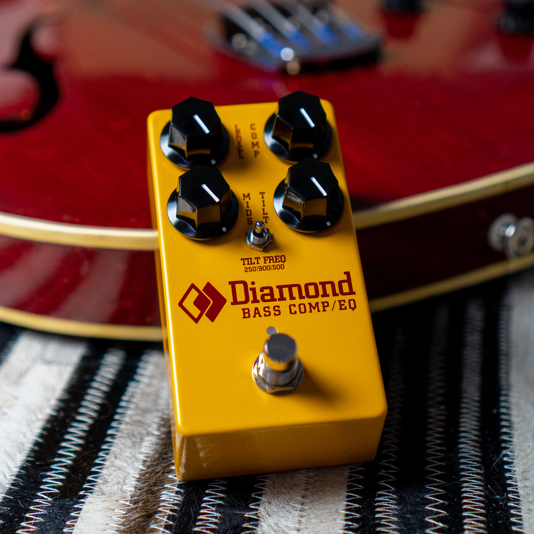  DIAMOND BASS COMP/EQ FRONT ANGLED GUITAR VIEW