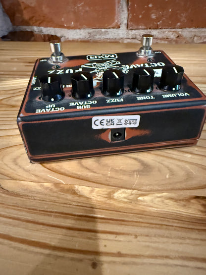 MXR SF01  Slash Octave Fuzz