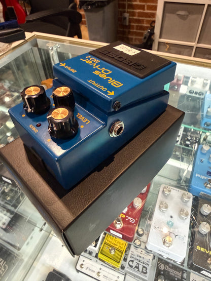 BOSS BD-2 Blues Driver Black Label