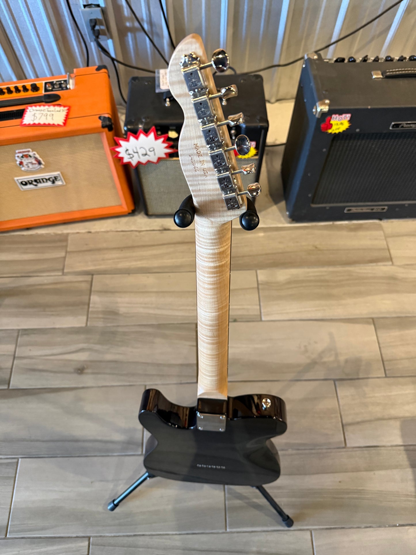 Larrivee 	Baker-T PRO Electric Guitar (B Stock)