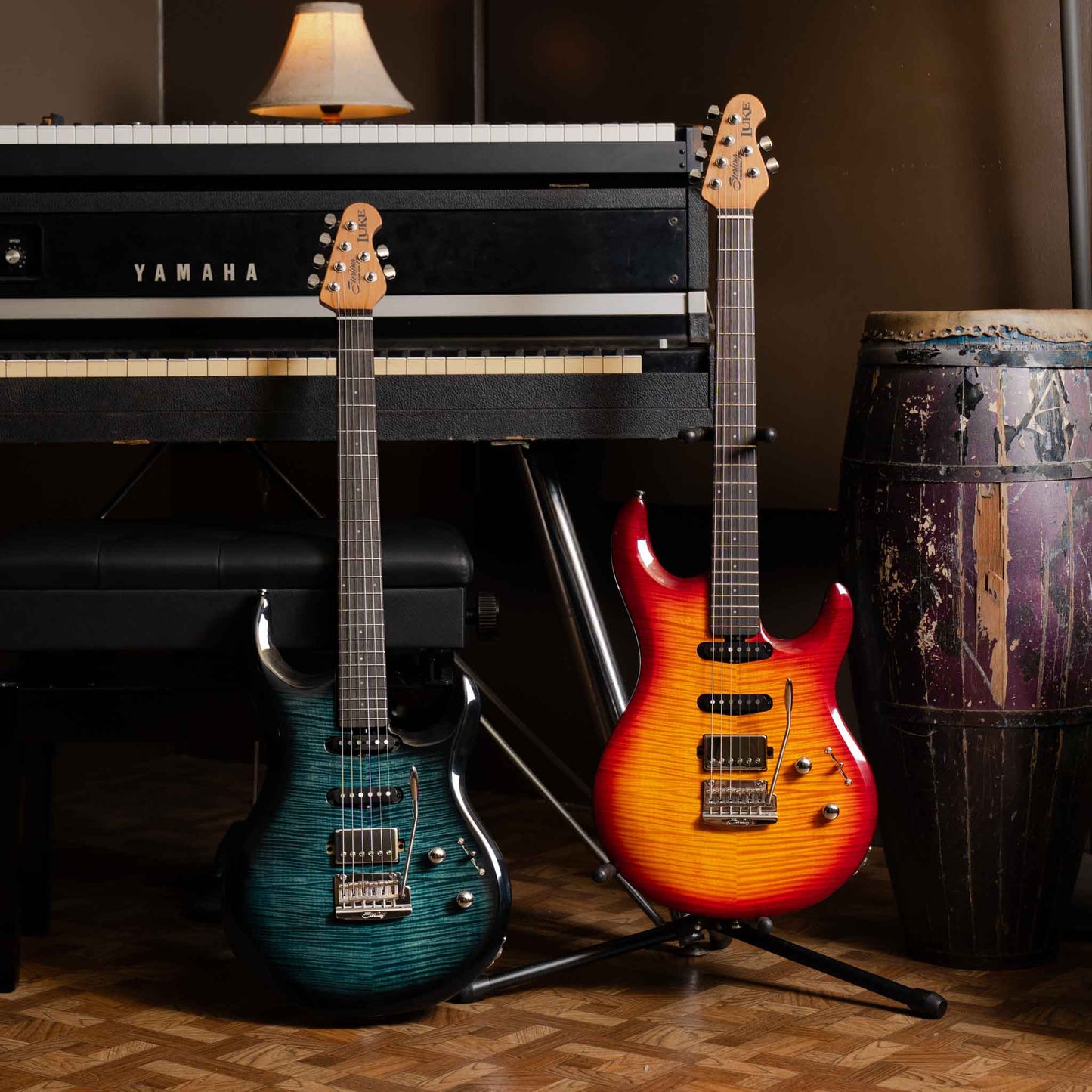 Sterling  Luke HSS ST-LK100HSS-HCB-R2-C Steve Lukather Signature Heritage Cherry Burst