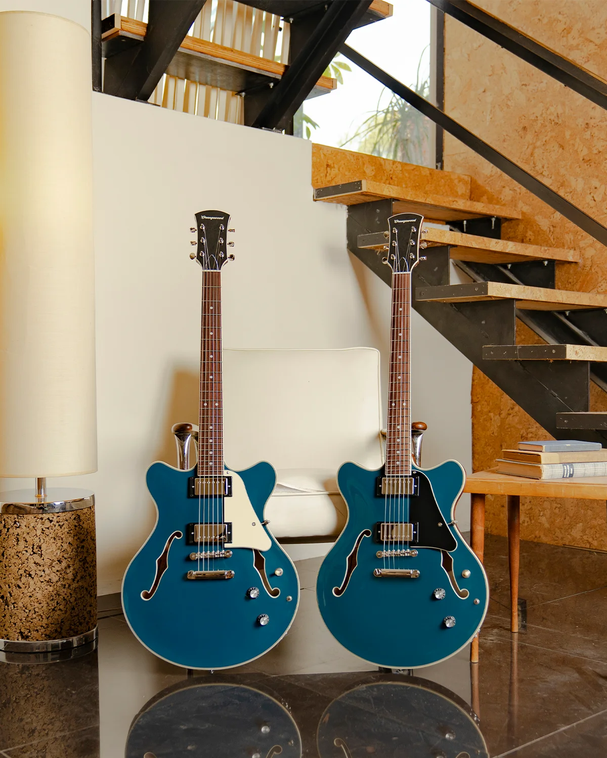 Orangewood Clementine Semi Hollow Double Cutaway Electric Guitar - Bluebird