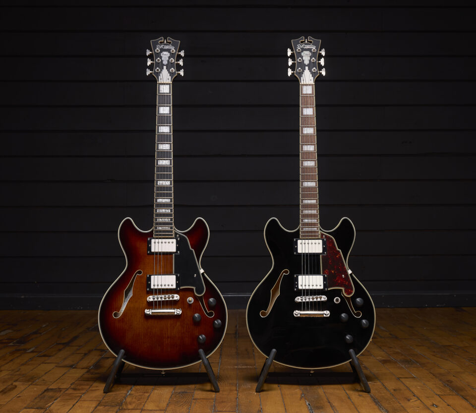 D'Angelico Premier Mini DC - Black Flake w/Gig Bag