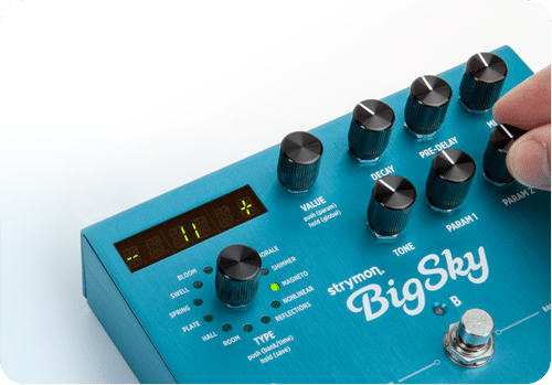 Strymon BigSky Reverberator Multi-reverb effect pedal