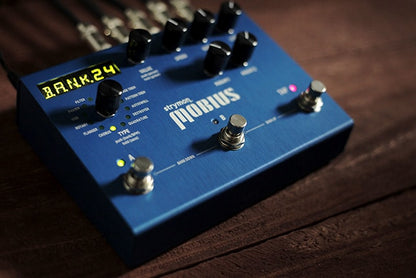 Strymon Mobius Multi-modulation effects pedal